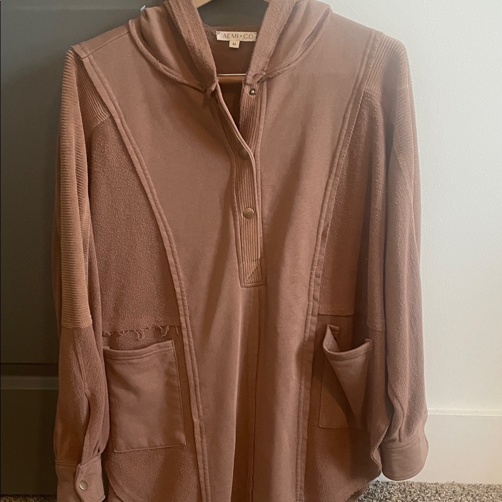Brown Oversized Textured Hooded Pullover with Pockets